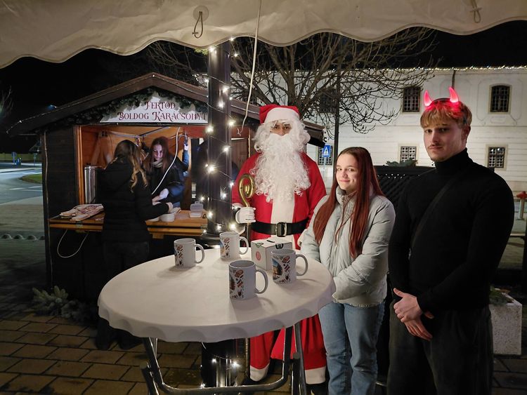 Adventi hangolódós hétvégék