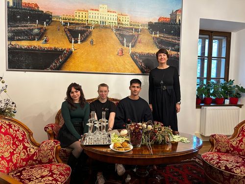 Együttműködés az Esterházy-kastéllyal