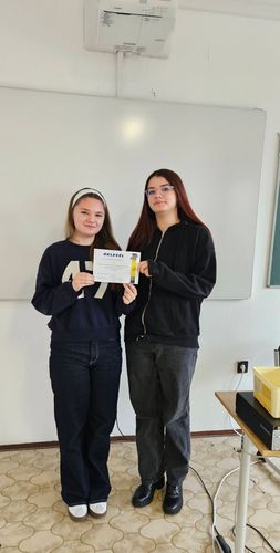 Szép eredmény a Handler nyelvi versenyen